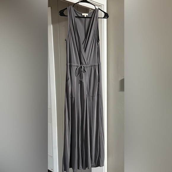 Mystery Faux wrap front wide leg romper - Picture 1 of 2